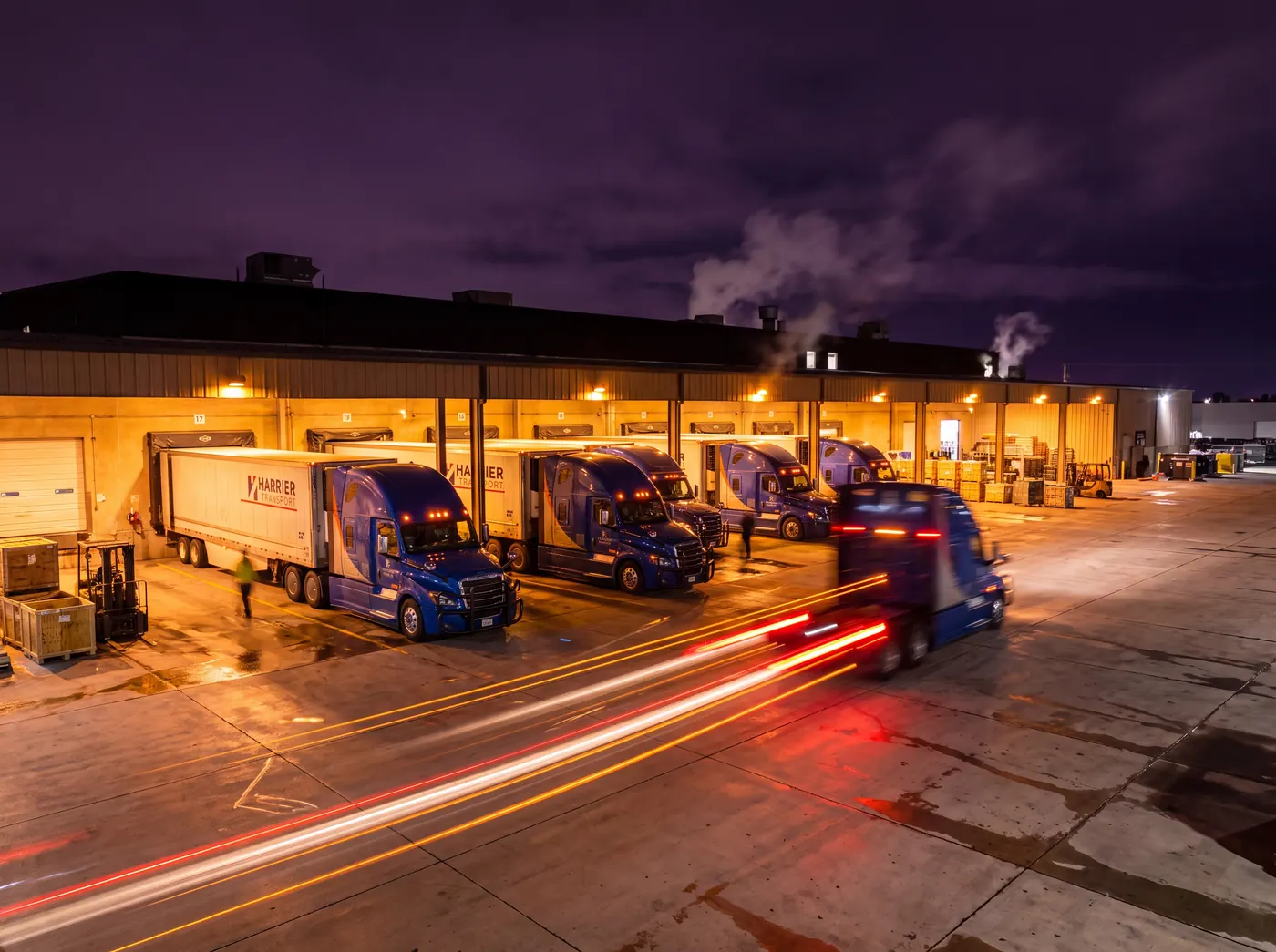 Harrier Transport dry vans